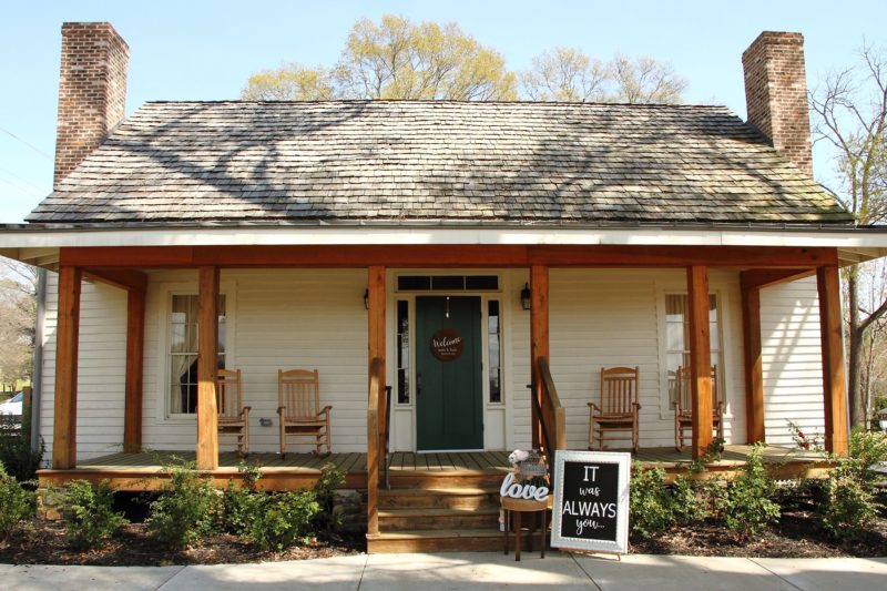 Photo Gallery Logan Farm House